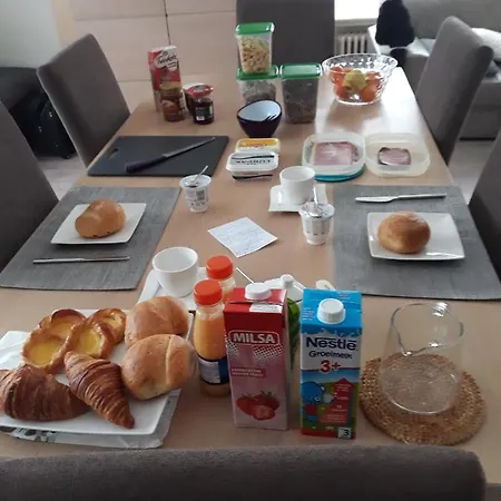 فندق مبيت وإفطار + Douche In كنوك هايست